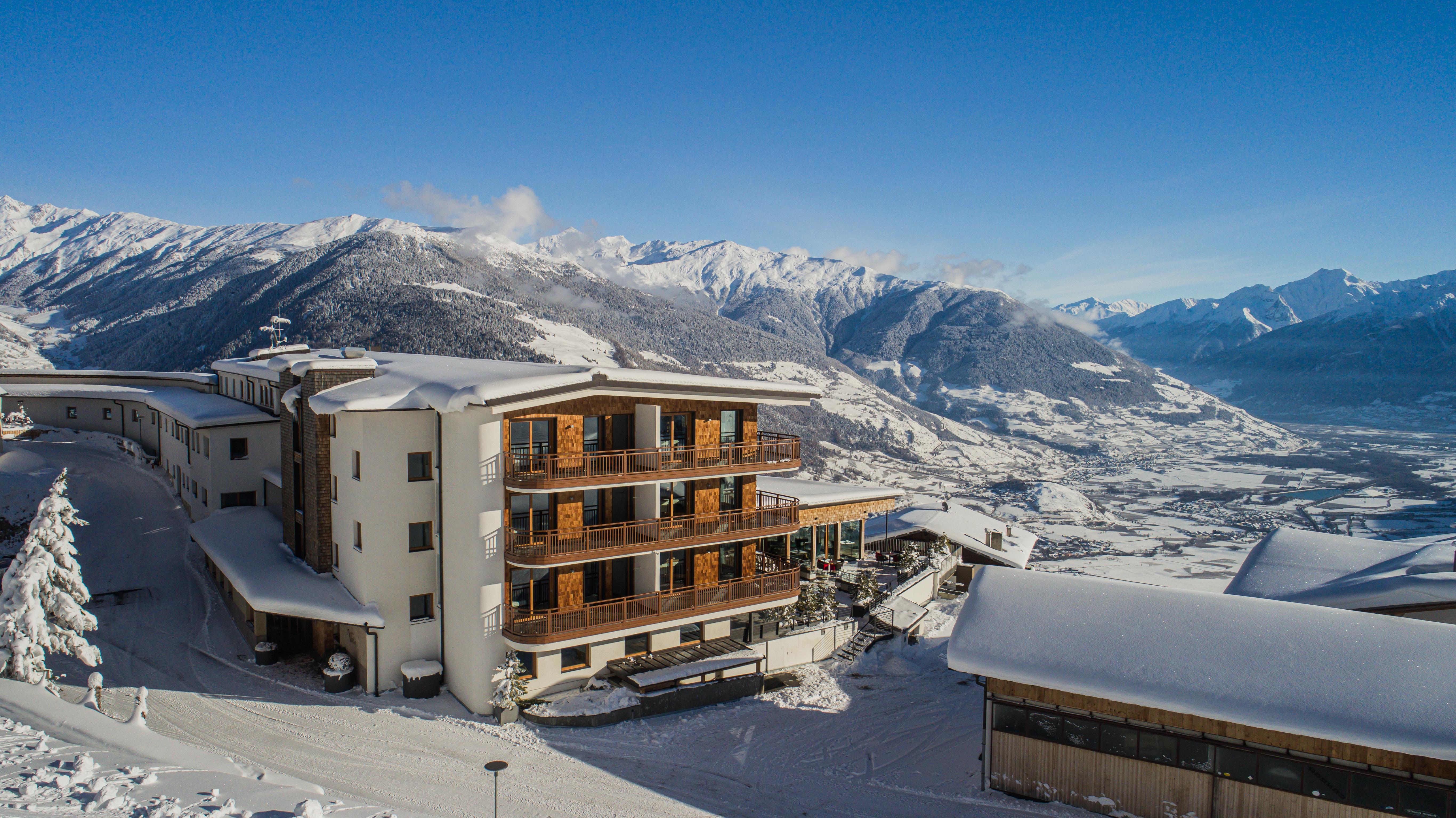 Panoramahotel Watles Malles Venosta Esterno foto